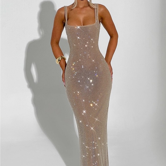 babyboo Dresses & Skirts - Babyboo Petra maxi dress gold